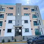 Residencial A 5 Min. De Plaza Comercial